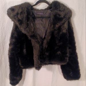 Faux fur coat, hooded, waist coat